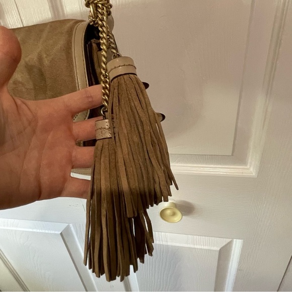 Tan Leather Crossbody Micheal Kors  Bag - Picture 4 of 12